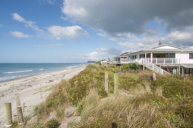 Photo of property in 51 Broadway Road, Waihi Beach, 3611