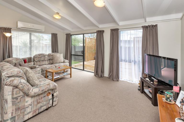 Photo of property in 2/74 Peter Snell Road, Ruakaka, 0116