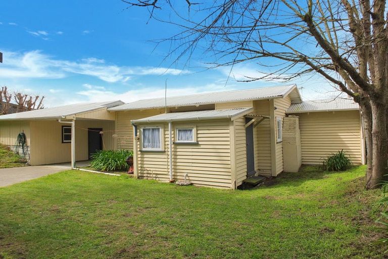 Photo of property in 46 Signal Street, Foxton Beach, Foxton, 4815