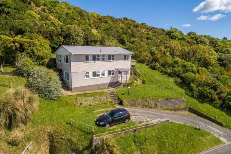 Photo of property in 78 Clifford Road, Johnsonville, Wellington, 6037