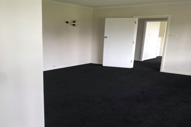 Photo of property in 36 Hargood Street, Woolston, Christchurch, 8062