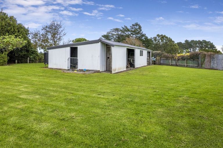 Photo of property in 1312 Devon Road, Brixton, Waitara, 4382