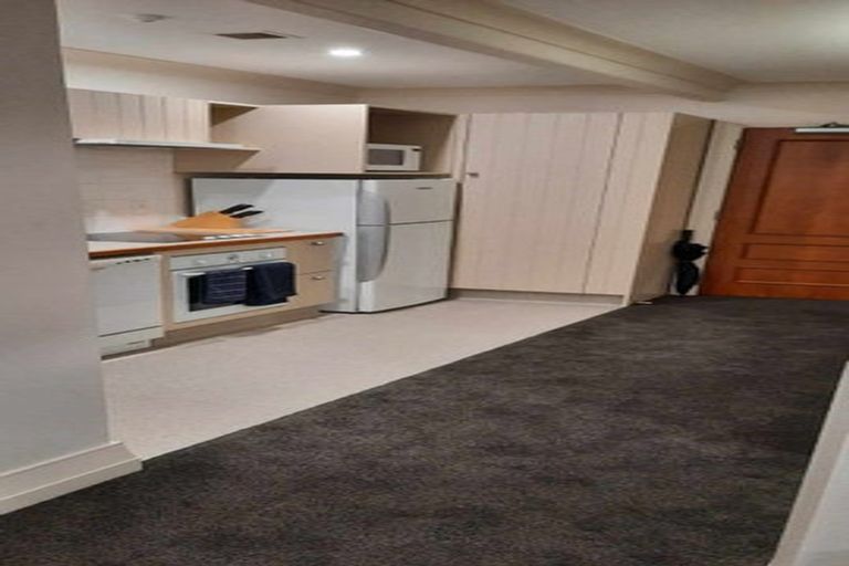Photo of property in Kelvin House, 6a/16 The Terrace, Wellington Central, Wellington, 6011