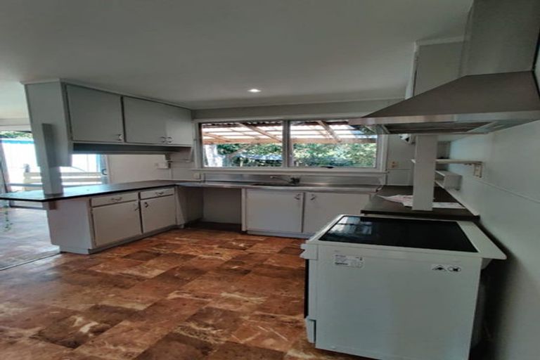 Photo of property in 27 Burndale Terrace, Manurewa, Auckland, 2102