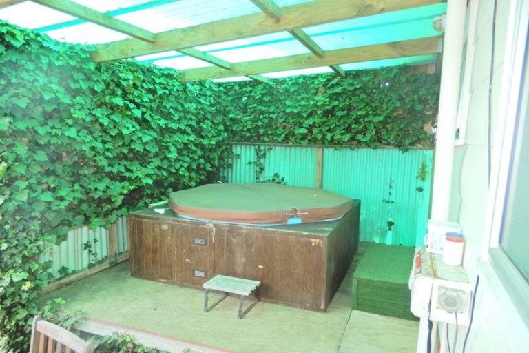 Photo of property in 20 Myrtle Grove, Putaruru, 3411