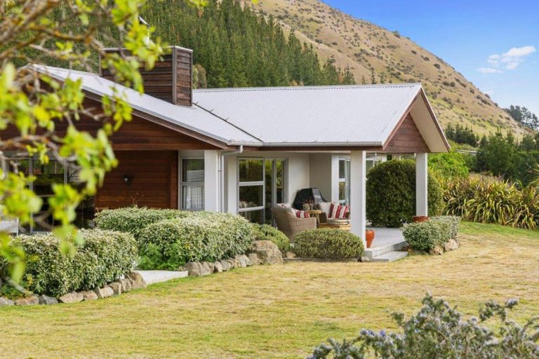 Photo of property in 560 Hurunui Bluff Road, Hurunui, Hawarden, 7385