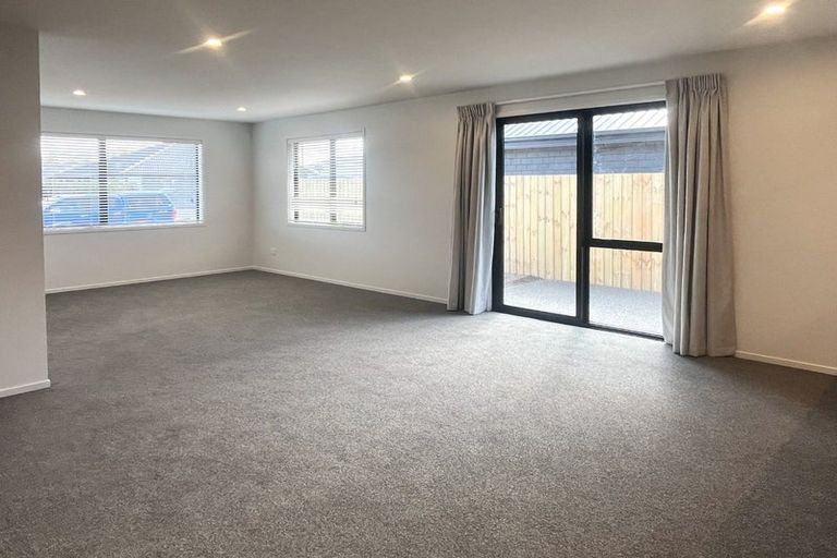 Photo of property in 17 Ellesmere Street, Marshland, Christchurch, 8083