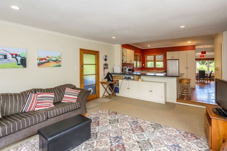 Photo of property in 160 Mangaone Road, Hautere, Otaki, 5582