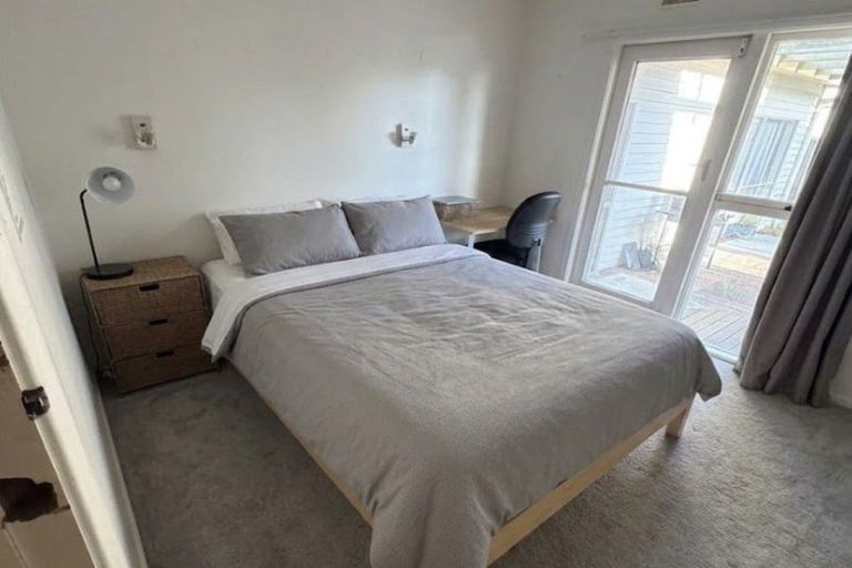 Photo of property in 8 Barlow Street, Ilam, Christchurch, 8041