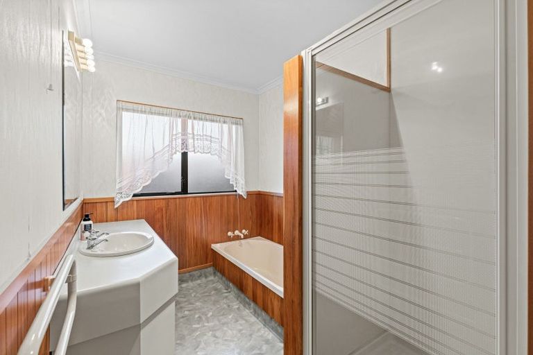 Photo of property in 9c Del Mar Place, Merrilands, New Plymouth, 4312