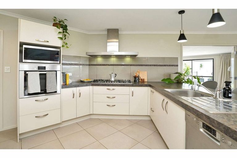 Photo of property in 26 Awhitu Road, Kerikeri, 0230