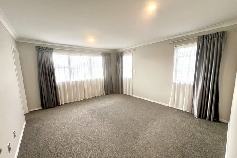 Photo of property in 22 Eastfield Avenue, Flat Bush, Auckland, 2019