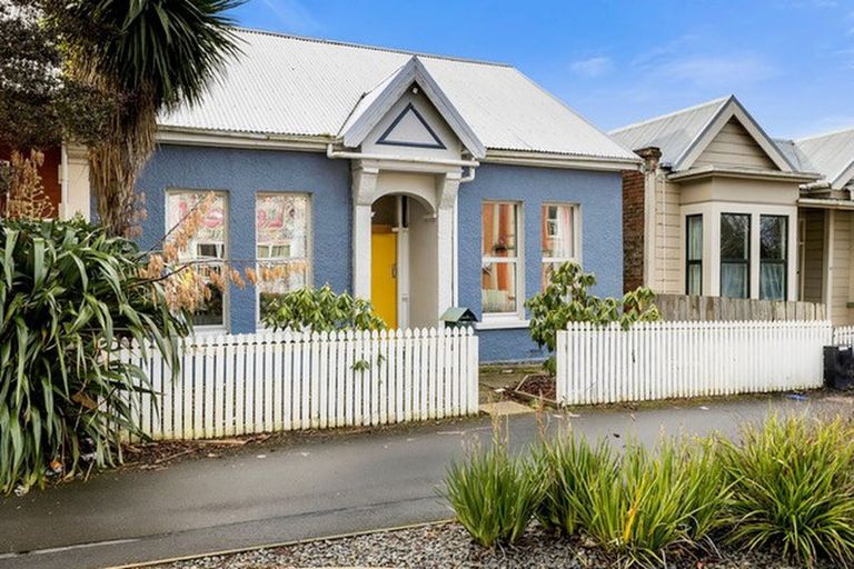Photo of property in 12 Duke Street, North Dunedin, Dunedin, 9016