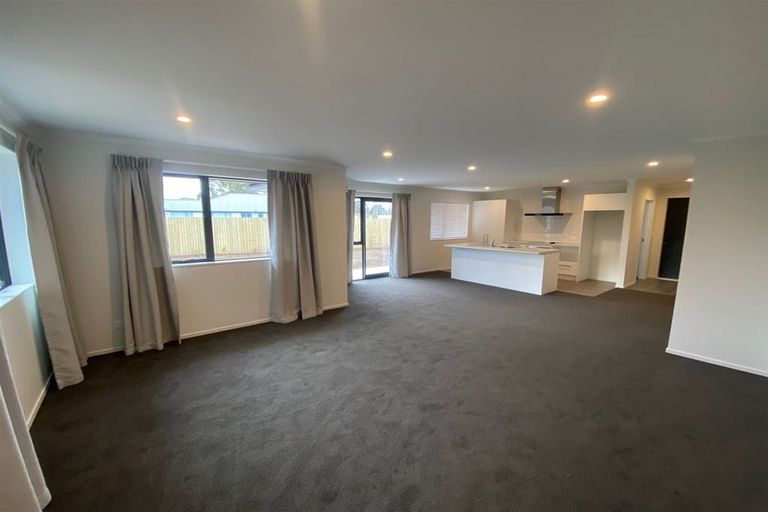 Photo of property in 6 Cleaver Street, Woodend, 7610