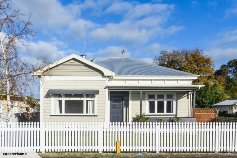 Photo of property in 22 Ngaio Street, West End, Palmerston North, 4412