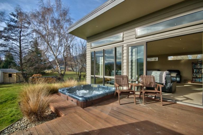 Photo of property in 9 Cockerell Lane, Lower Shotover, Queenstown, 9371