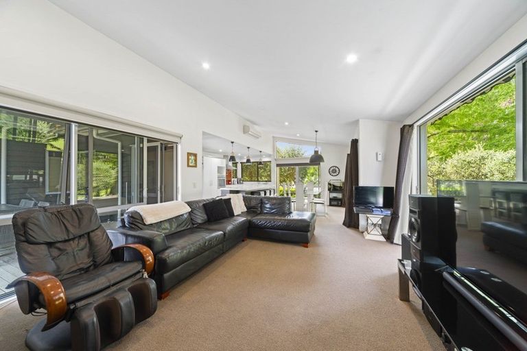 Photo of property in 47 Lisland Drive, Kinloch, Taupo, 3377