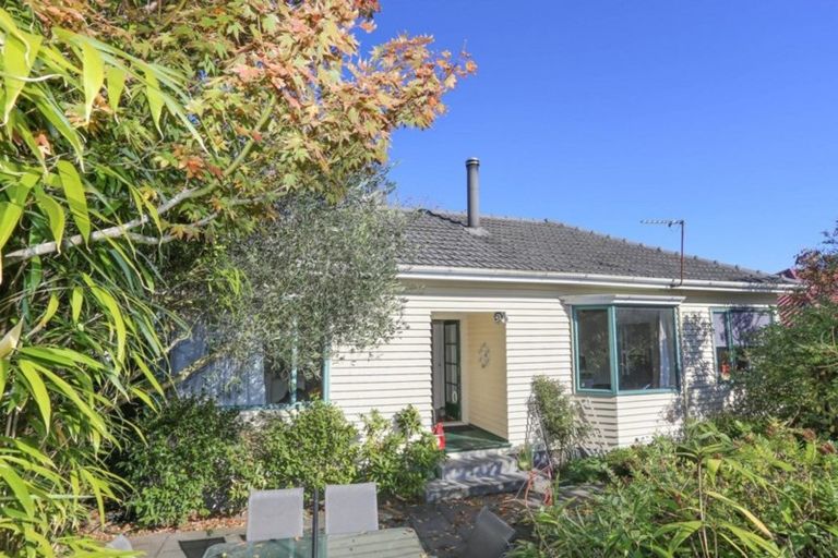 Photo of property in 14 Aorangi Road, Bryndwr, Christchurch, 8053