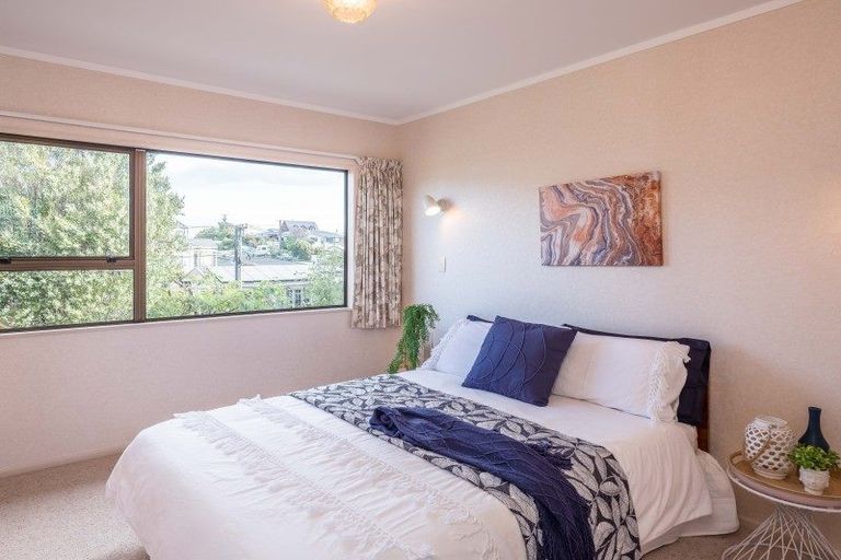 Photo of property in 115 Seaview Road, Paraparaumu Beach, Paraparaumu, 5032