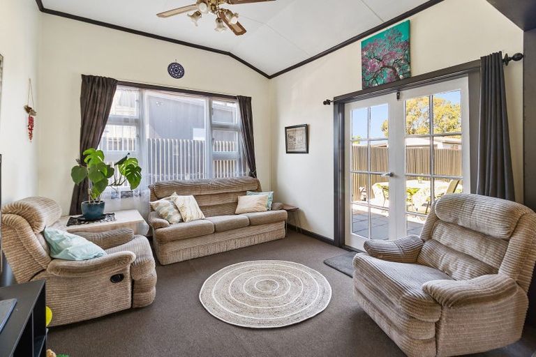 Photo of property in 5 Leckie Street, Redruth, Timaru, 7910