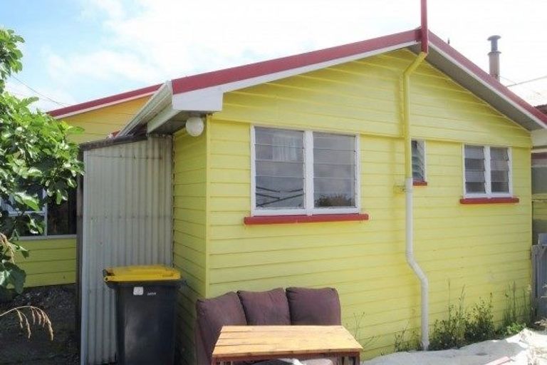 Photo of property in 21 Thompson Street, Greymouth, 7805