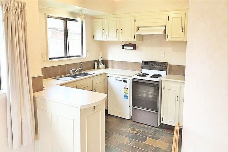 Photo of property in 4/64 Marne Road, Papakura, 2110