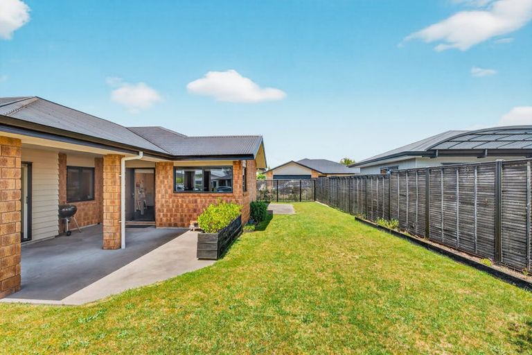 Photo of property in 13 Maison Way, Rangatira Park, Taupo, 3330