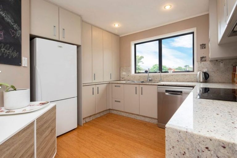 Photo of property in 3 Waimauku Station Road, Waimauku, 0812