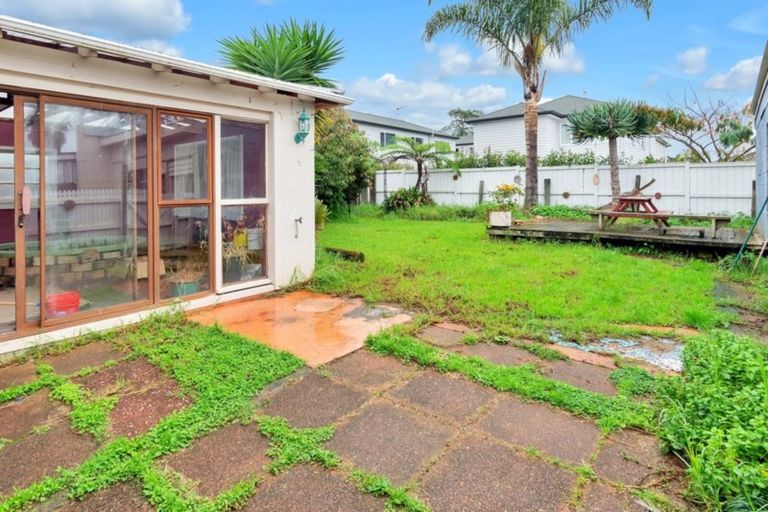 Photo of property in 144 Hepburn Road, Glendene, Auckland, 0602