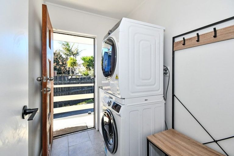 Photo of property in 1/143 Finlayson Avenue, Clendon Park, Auckland, 2103