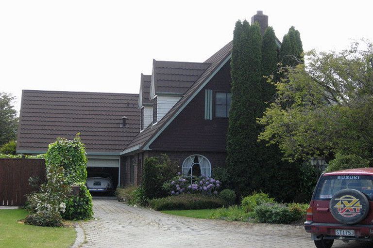 Photo of property in 21 Thurlestone Place, Burnside, Christchurch, 8053