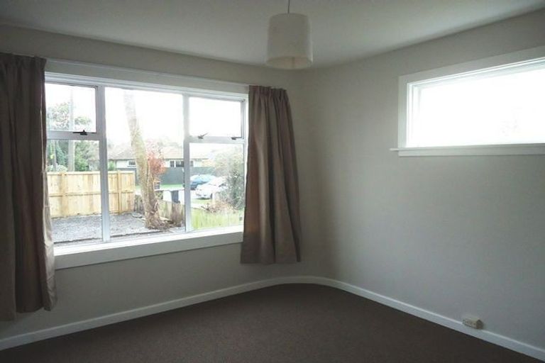 Photo of property in 61 Kirkwood Avenue, Upper Riccarton, Christchurch, 8041