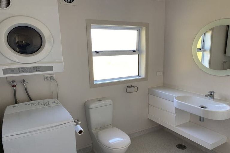 Photo of property in 9 Bedford Street, Northland, Wellington, 6012