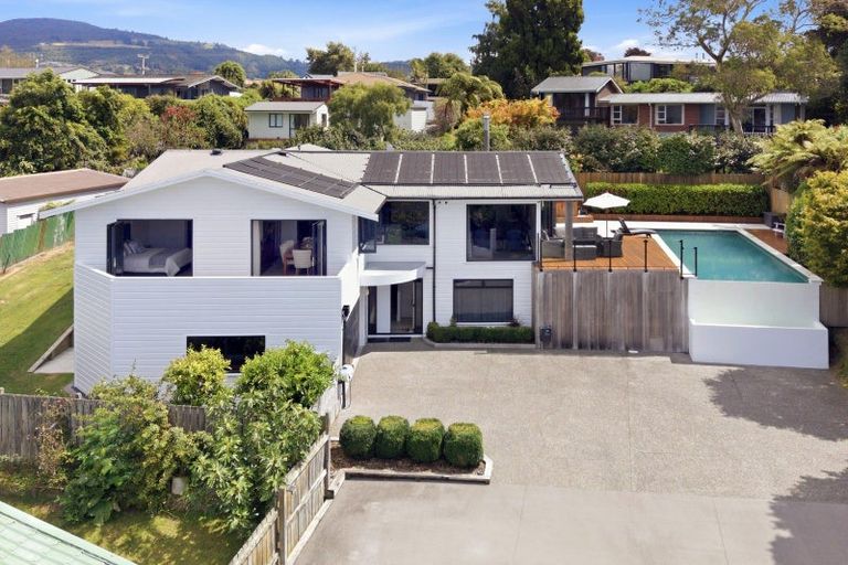 Photo of property in 200 Kawaha Point Road, Kawaha Point, Rotorua, 3010