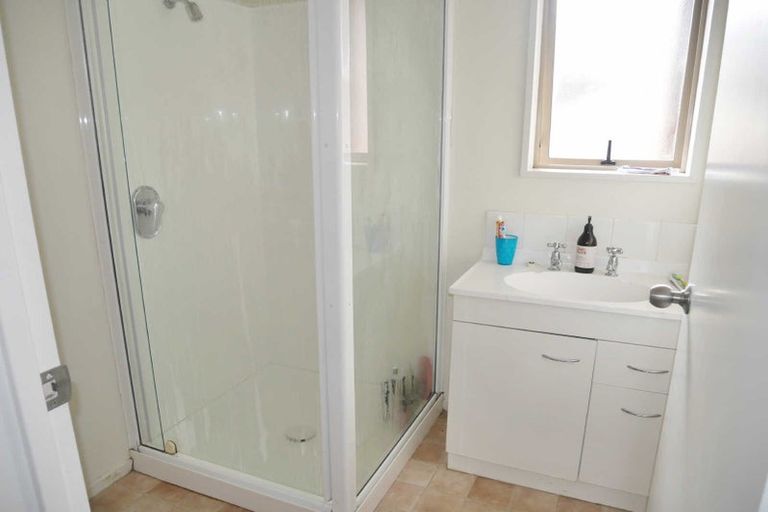 Photo of property in 5 Balgay Street, Upper Riccarton, Christchurch, 8041