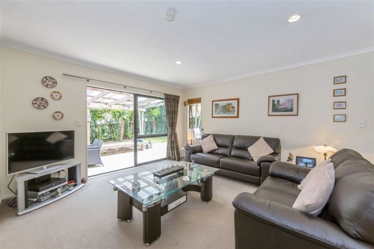 Photo of property in 157 Brian Crescent, Stanmore Bay, Whangaparaoa, 0932