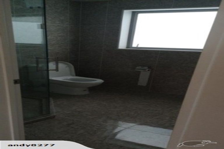 Photo of property in 21b Stamford Crescent, Flat Bush, Auckland, 2019