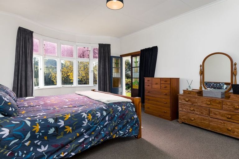 Photo of property in 70 Belt Street, Waimate, 7924