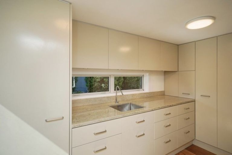 Photo of property in 21 Plynlimon Road, Fendalton, Christchurch, 8052