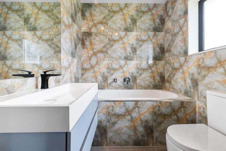 Photo of property in 6 Rere Awa Road, Glenbrook, 2681