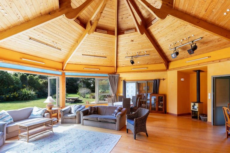 Photo of property in 65 Battery Road, Patons Rock, Takaka, 7182