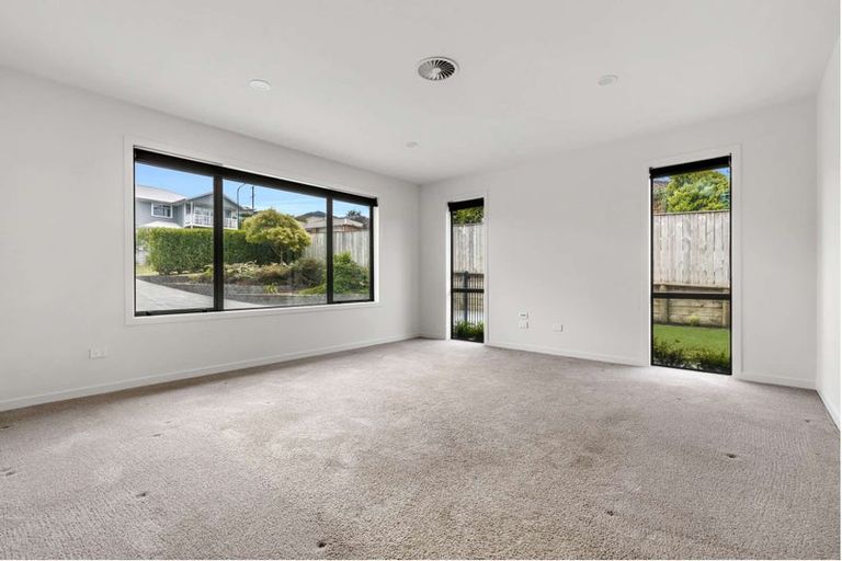 Photo of property in 38 Baxendale Drive, Matipo Heights, Rotorua, 3015