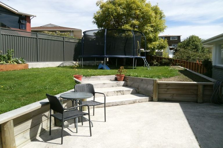 Photo of property in 72 Wilson Road, Balclutha, 9230