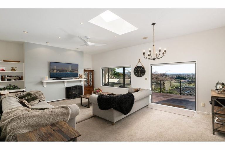 Photo of property in 187 Cambridge Road, Bethlehem, Tauranga, 3110