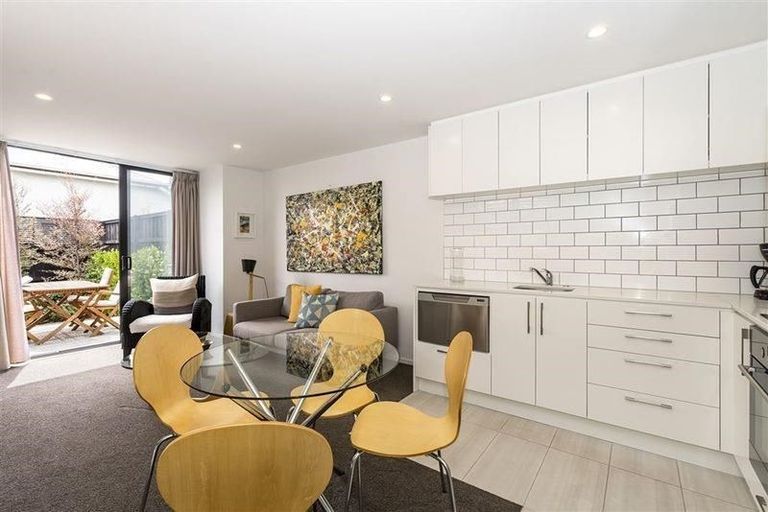 Photo of property in 1036a Colombo Street, St Albans, Christchurch, 8014