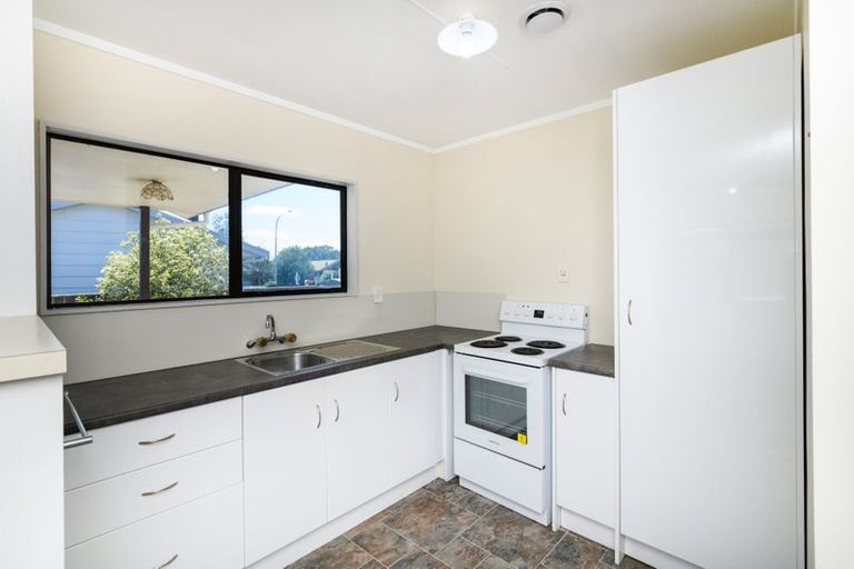 Photo of property in 54a Benmore Avenue, Cloverlea, Palmerston North, 4412
