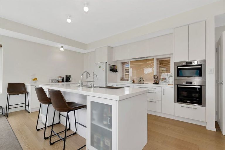 Photo of property in 8 Riverside Way, Amberley, 7410