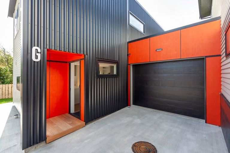 Photo of property in 77 Amohia Street, Paraparaumu, 5032