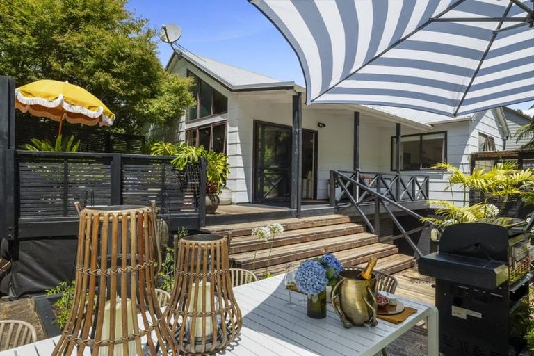 Photo of property in 19 Thames Street, Welbourn, New Plymouth, 4310