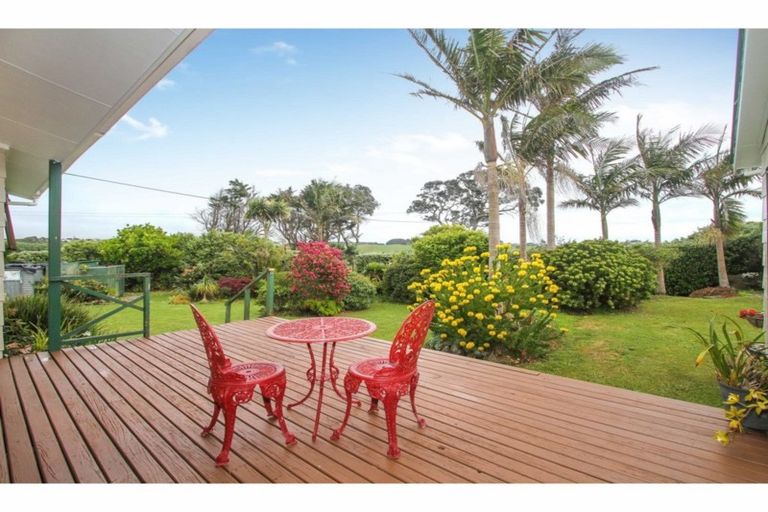 Photo of property in 20 Waipipi Wharf Road, Pollok, Waiuku, 2683